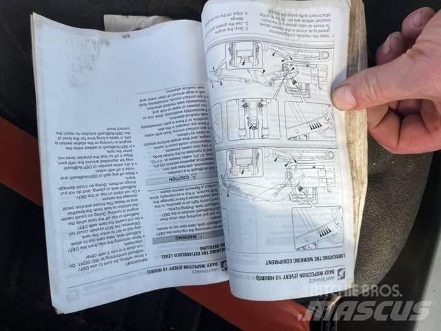 Takeuchi TB 2150 R 大型油圧ショベル12t以上（パワーショベル・ユンボ）