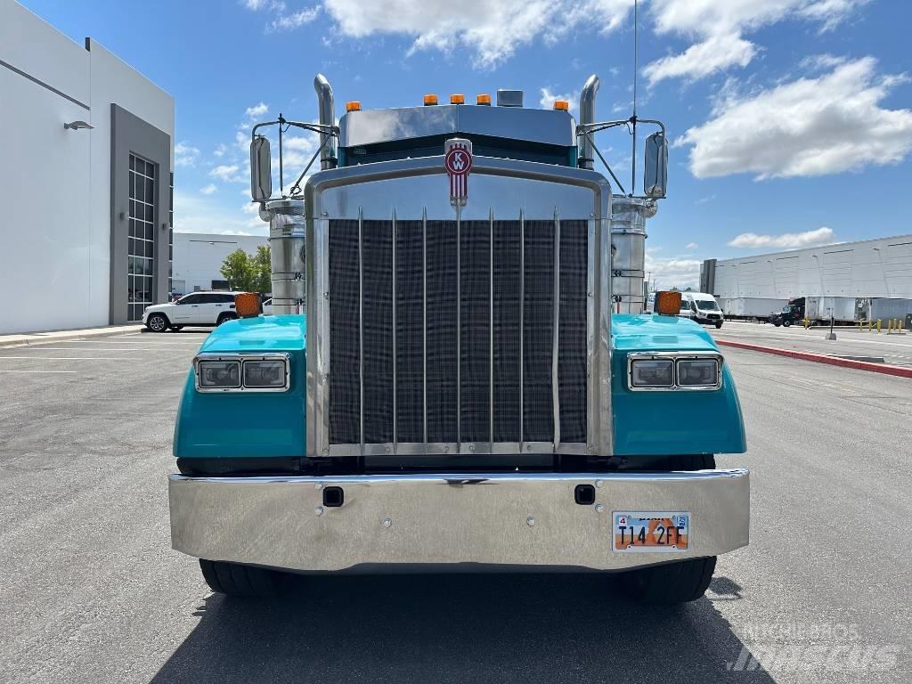 Kenworth W 900 中古トラクターヘッド | トレーラーヘッド