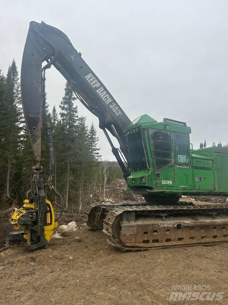 John Deere 903 K ハーベスター
