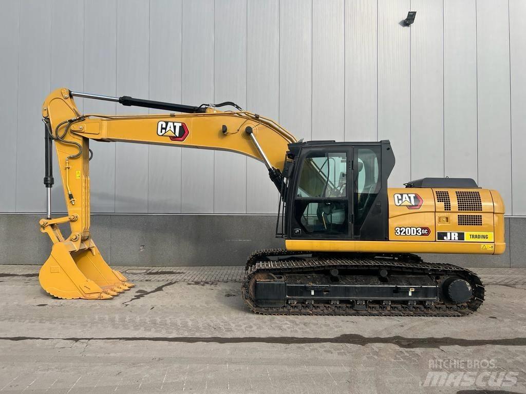 CAT 320 D3 GC 大型油圧ショベル12t以上（パワーショベル・ユンボ）