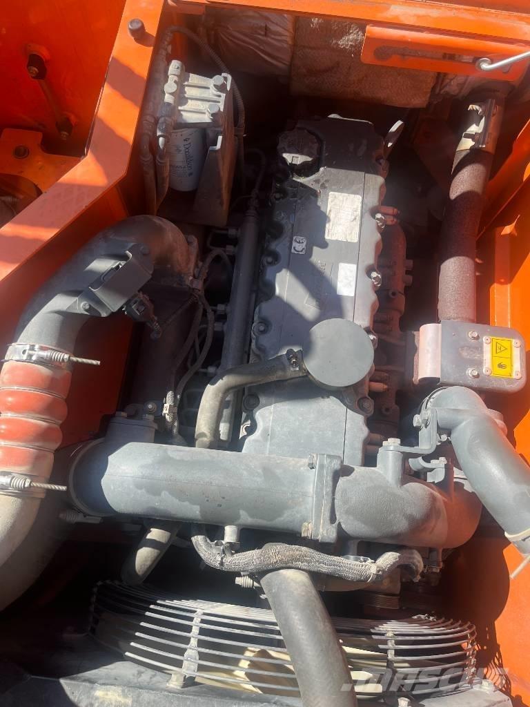 Doosan 235 LCR 大型油圧ショベル12t以上（パワーショベル・ユンボ）