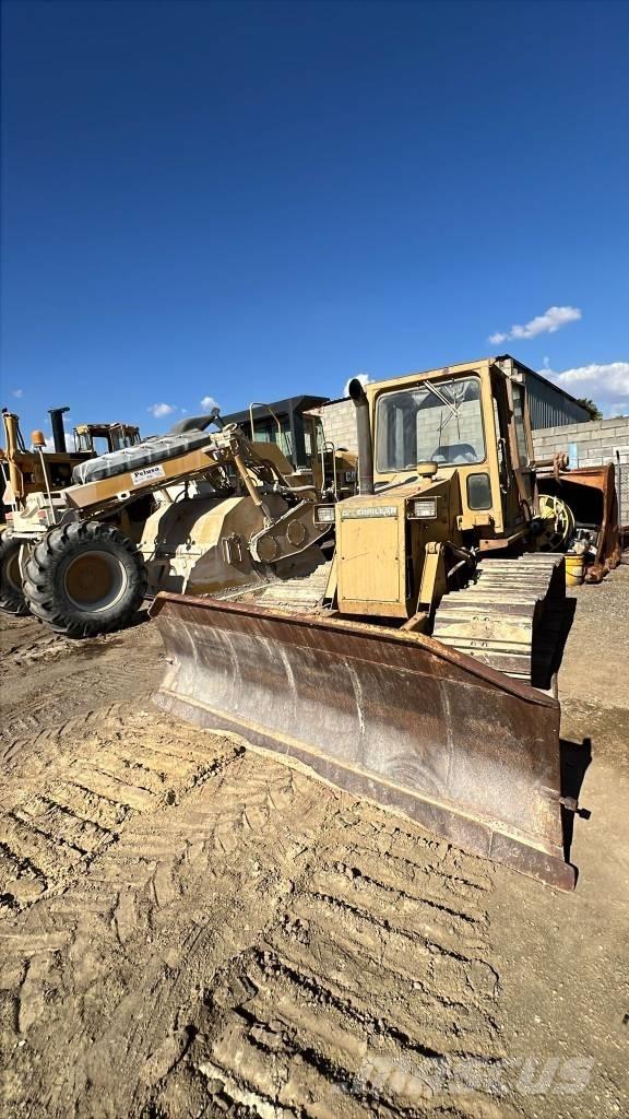 CAT D 4 C ブルドーザー