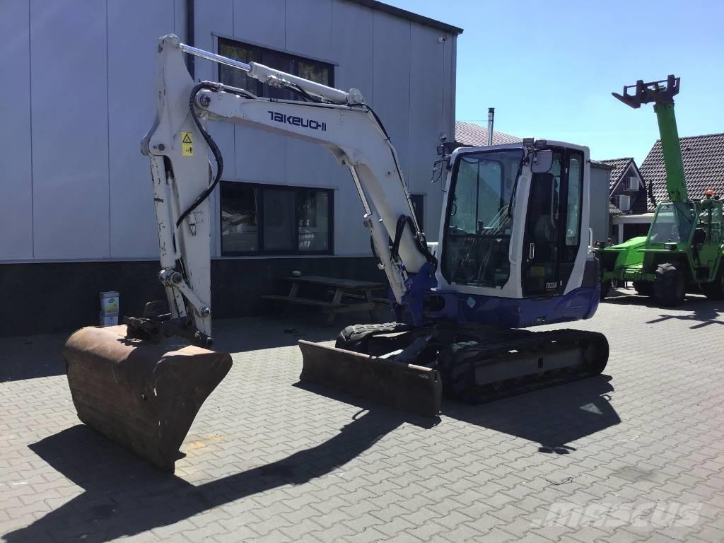 Takeuchi TB 250 ミニ油圧ショベル 7t以下（ミニユンボ・ミニディガー）