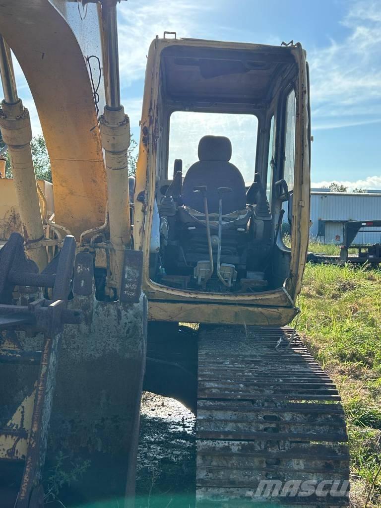 John Deere 120 大型油圧ショベル12t以上（パワーショベル・ユンボ）