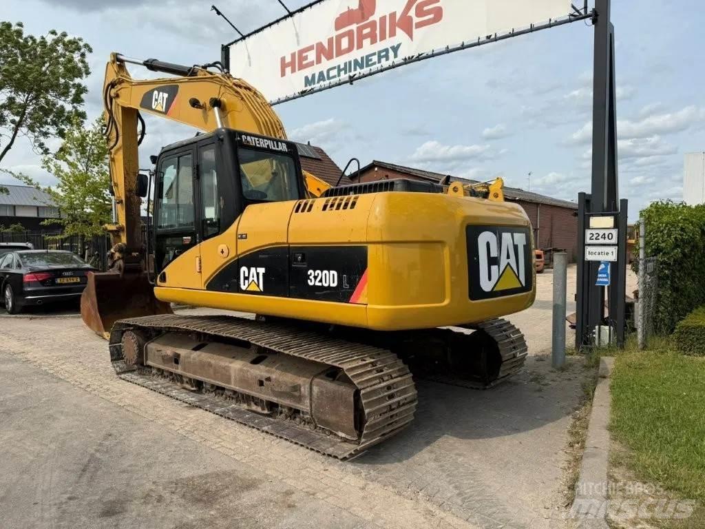 CAT 320DL 大型油圧ショベル12t以上（パワーショベル・ユンボ）