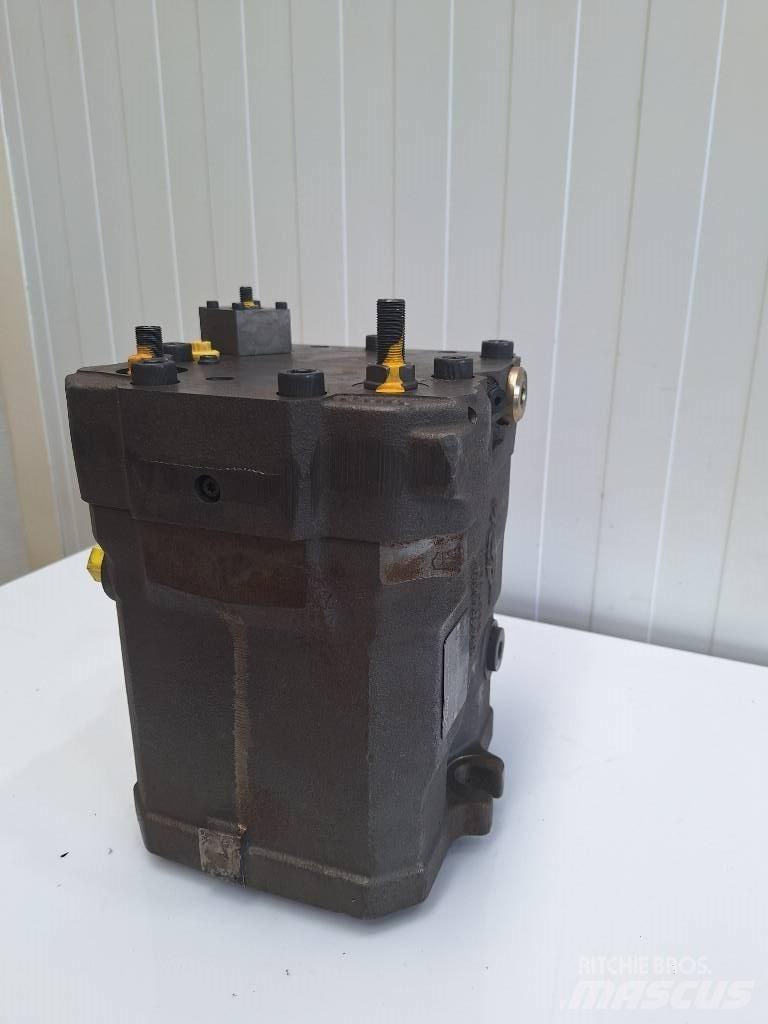Linde HMV 105-02 エンジン