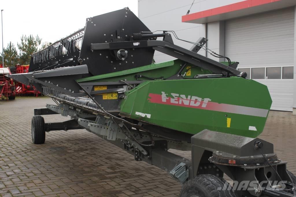 Fendt 6335 C コンバイン