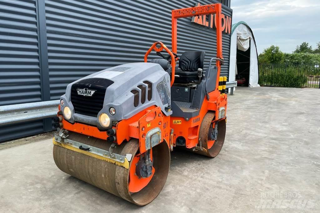Hamm HD 12 VV タンデムローラ