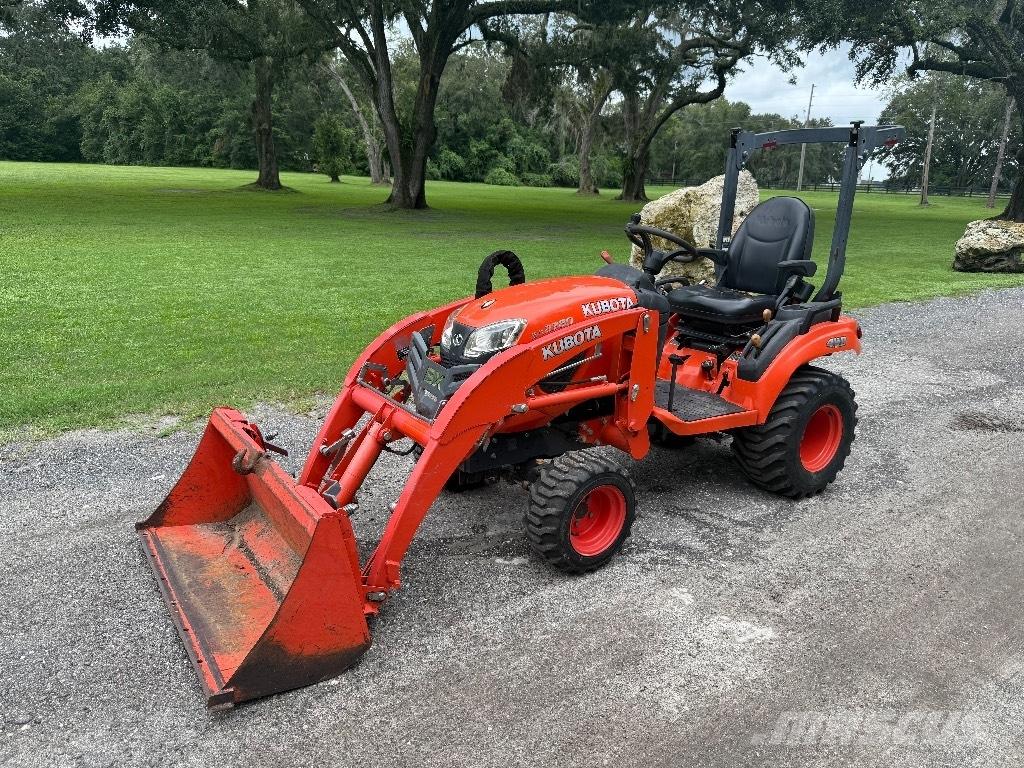 Kubota BX2380 トラクター