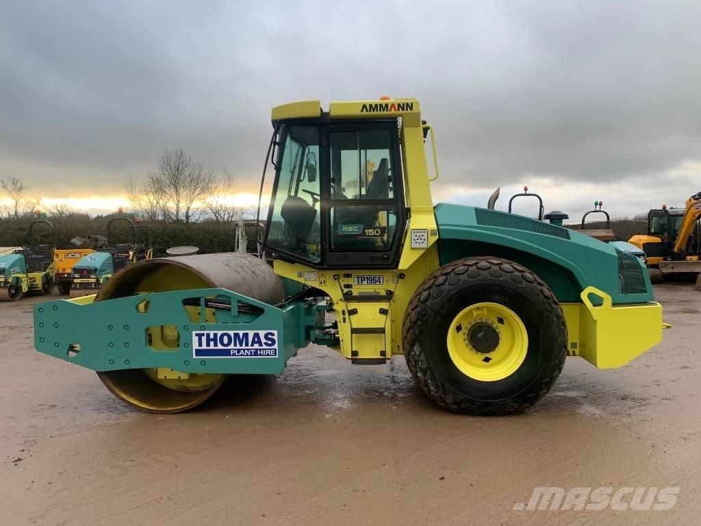 Ammann ASC 150 HX 振動ローラ