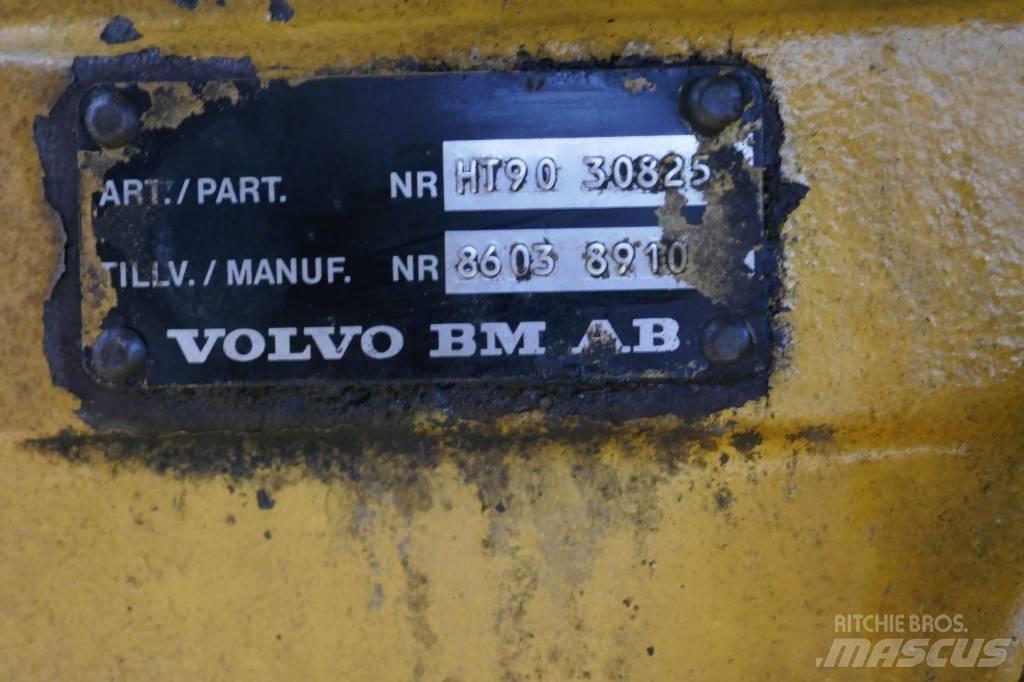 Volvo BM L 50 トランスミッション