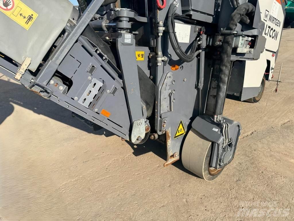 Wirtgen W 50 RI アスファルトコールドミリングマシーン