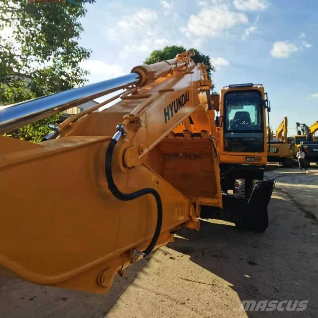 Hyundai R210w-7 ホイール式油圧ショベル（パワーショベル・ユンボ・バックホー）
