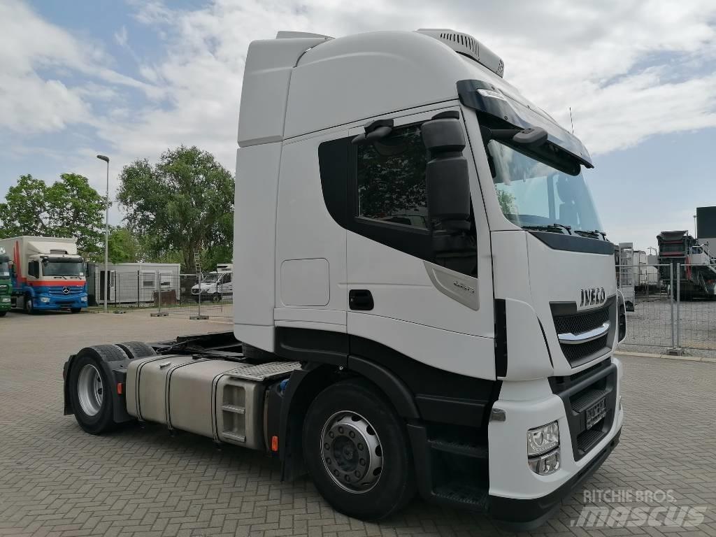 Iveco AS440ST/P 中古トラクターヘッド | トレーラーヘッド