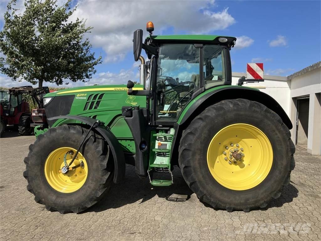 John Deere 6215R トラクター