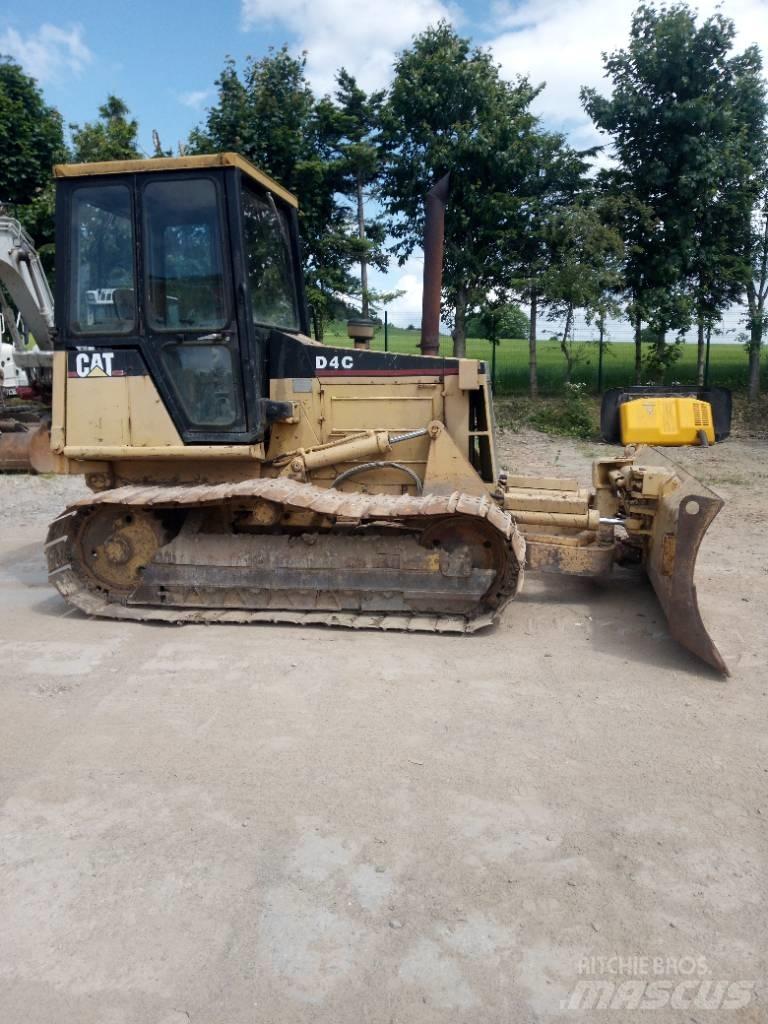 CAT D 4 C ブルドーザー
