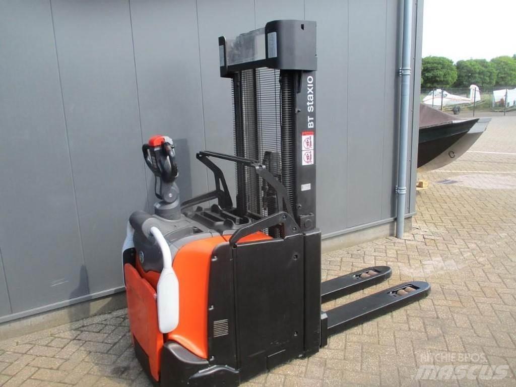 BT SPE 200L ウォーキンフォークリフト