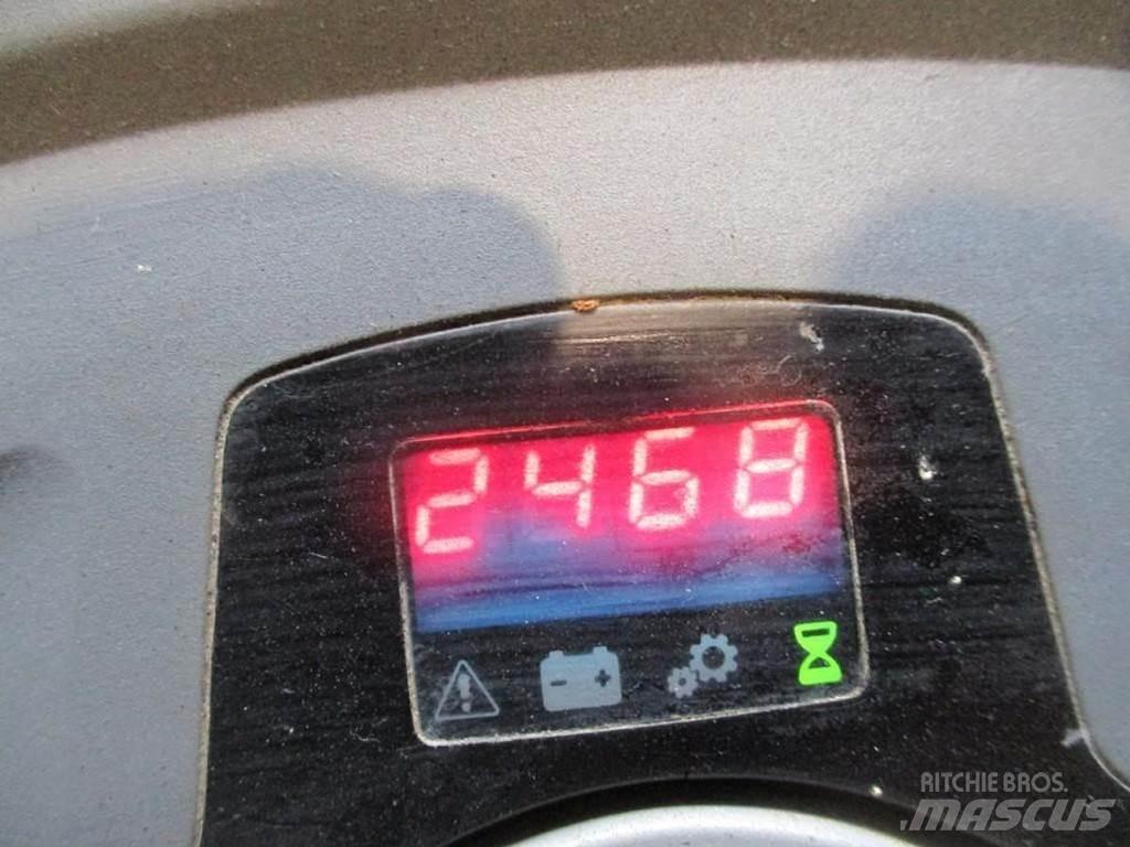 BT SPE 200L ウォーキンフォークリフト
