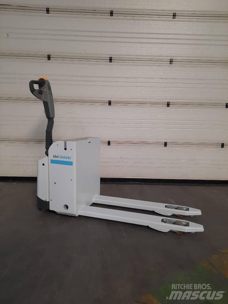 UniCarriers PLL180 ローリフト
