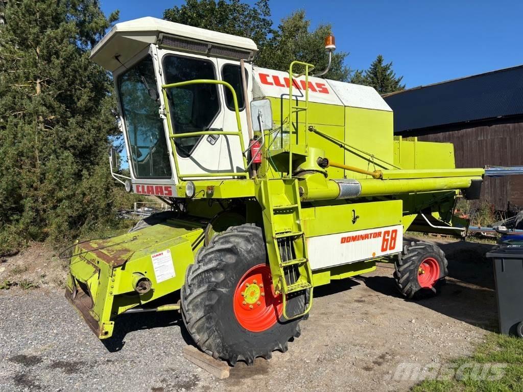 CLAAS Dominator 68 コンバイン