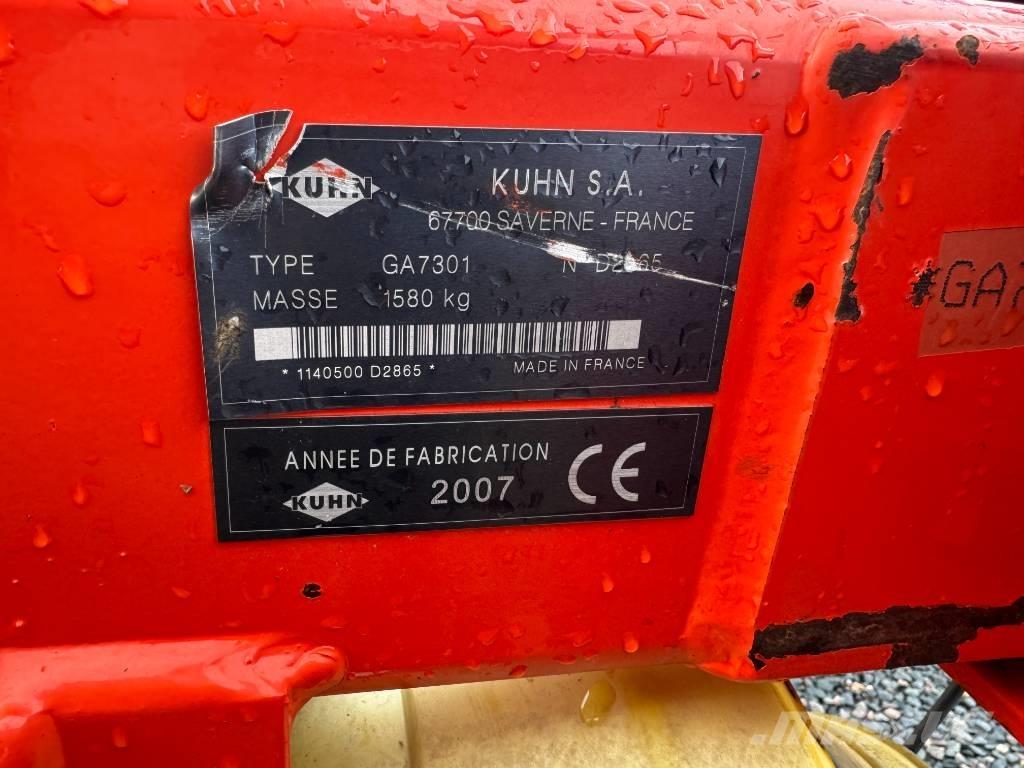 Kuhn GA 7301 ウィンドローア/レーキ