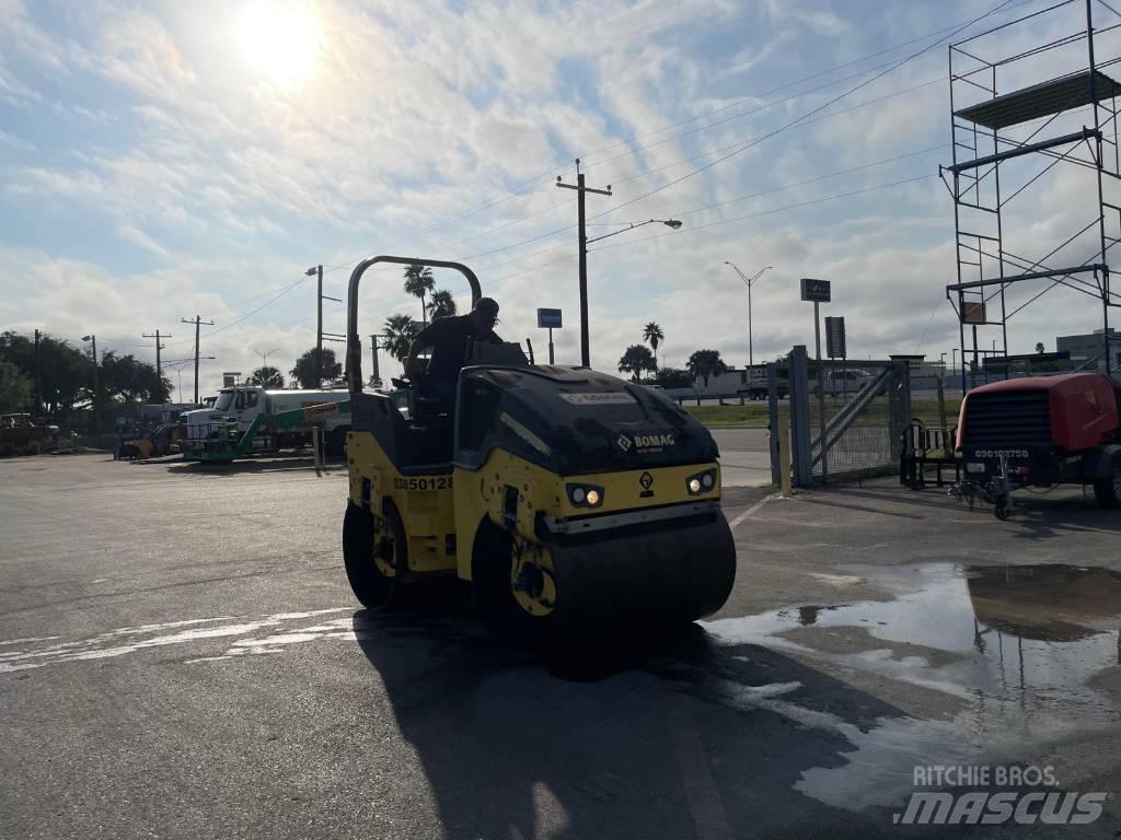 Bomag BW 138 タンデムローラ