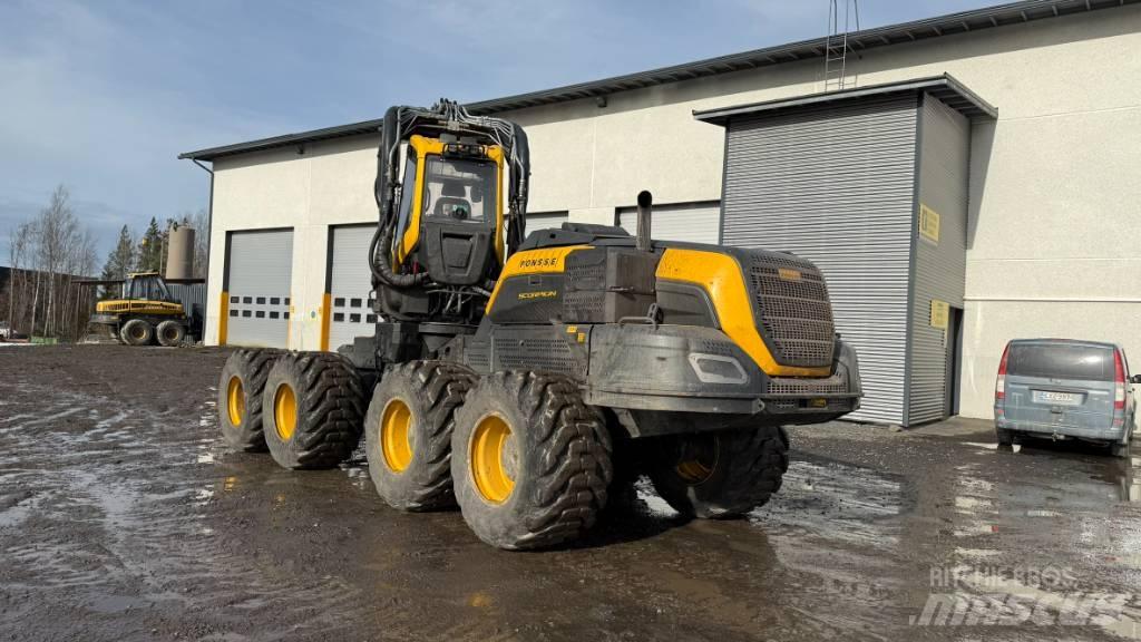 Ponsse SCORPION 8W ハーベスター