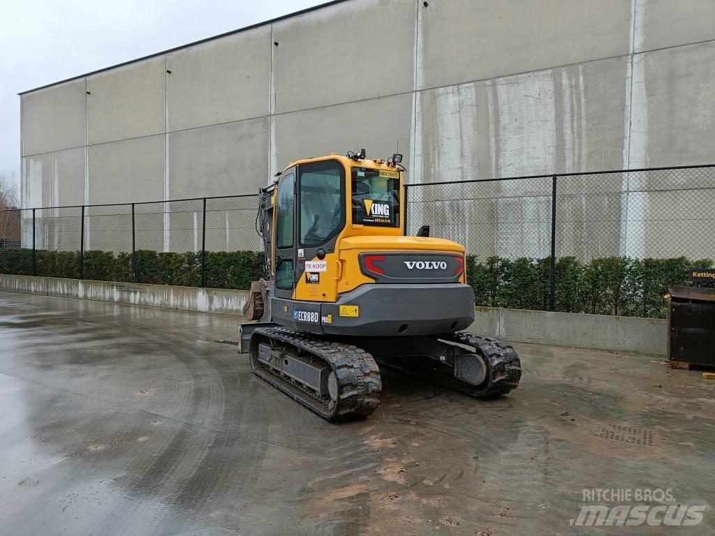 Volvo ECR 88 D ホイール式油圧ショベル（パワーショベル・ユンボ・バックホー）