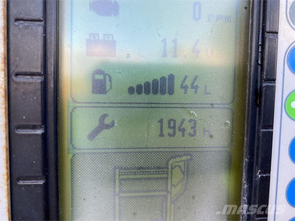 Manitou 160ATJ RC ブームリフト　屈伸型