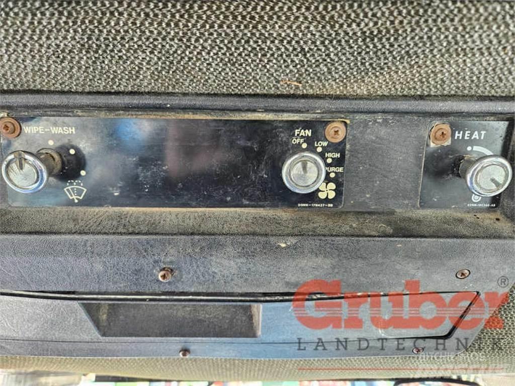 Ford 6810 A トラクター