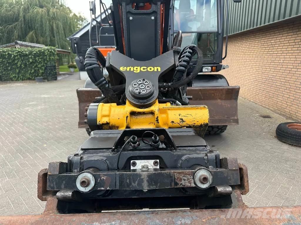Doosan DX140W-5 ホイール式油圧ショベル（パワーショベル・ユンボ・バックホー）