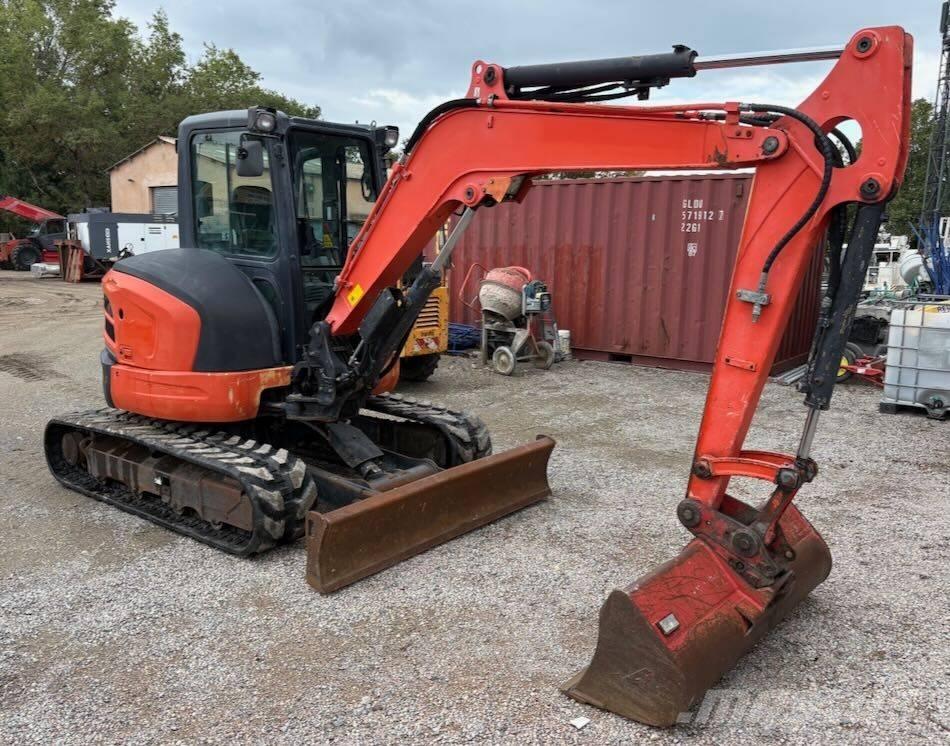 Kubota U 48-4 ミニ油圧ショベル 7t以下（ミニユンボ・ミニディガー）