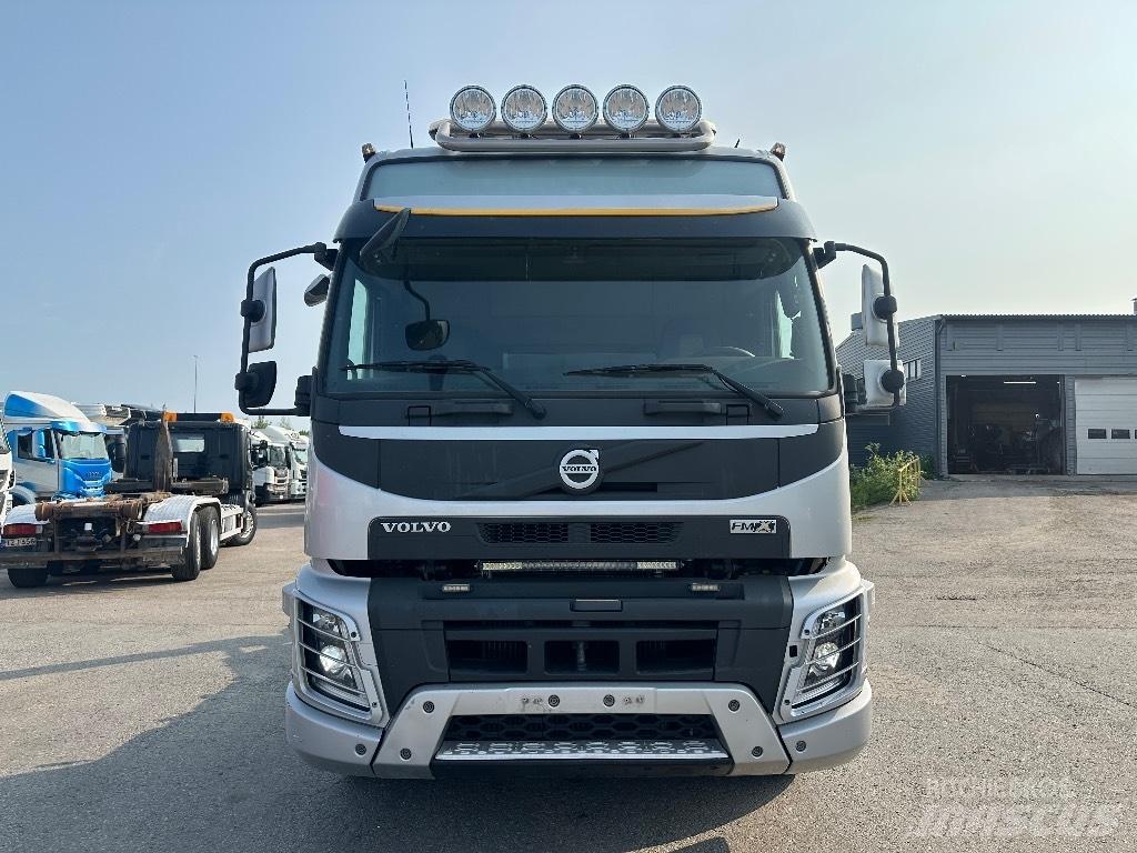 Volvo FMX 510 8x4*4 アームロール