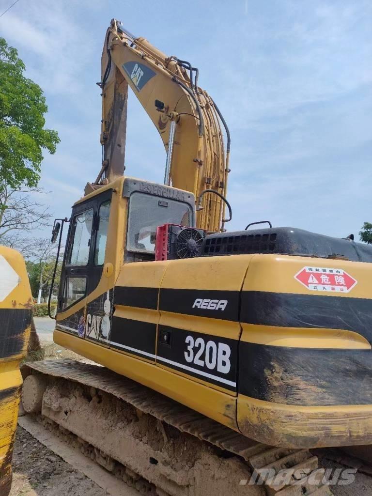 CAT 320 B 大型油圧ショベル12t以上（パワーショベル・ユンボ）