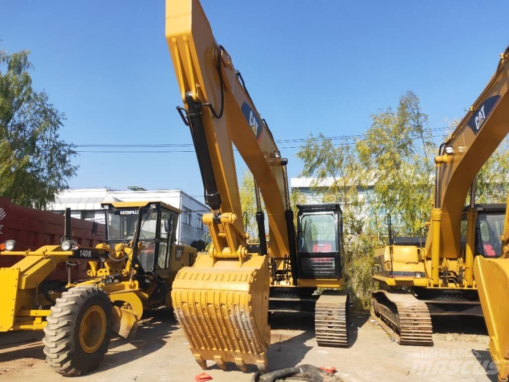 CAT 330 D 大型油圧ショベル12t以上（パワーショベル・ユンボ）