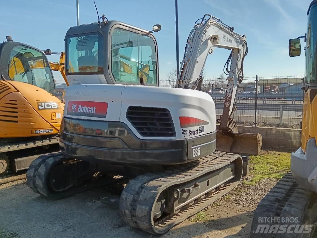 Bobcat E 80 EA 中型油圧ショベル 7ｔ-12ｔ（ユンボ・パワーショベル・バックホー）