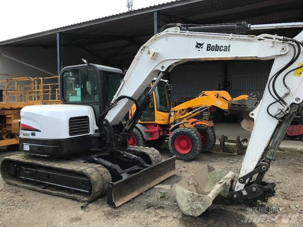 Bobcat E 80 EA 中型油圧ショベル 7ｔ-12ｔ（ユンボ・パワーショベル・バックホー）