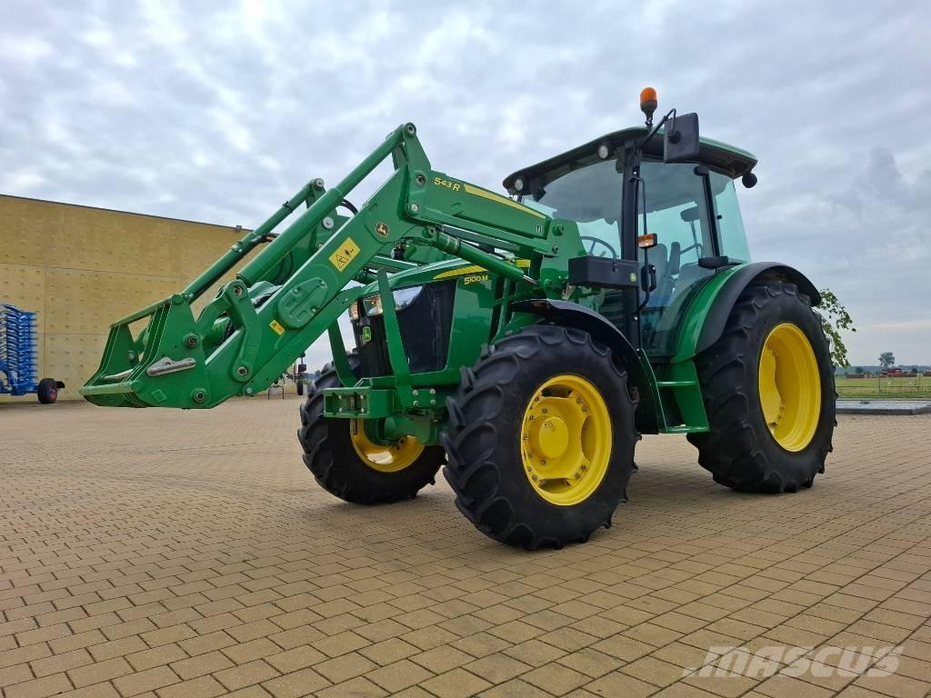 John Deere 5100M トラクター
