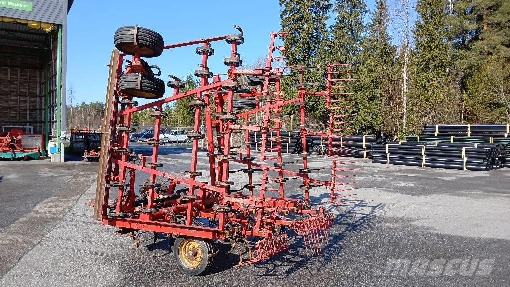 Väderstad NZ    7,4m ハロー