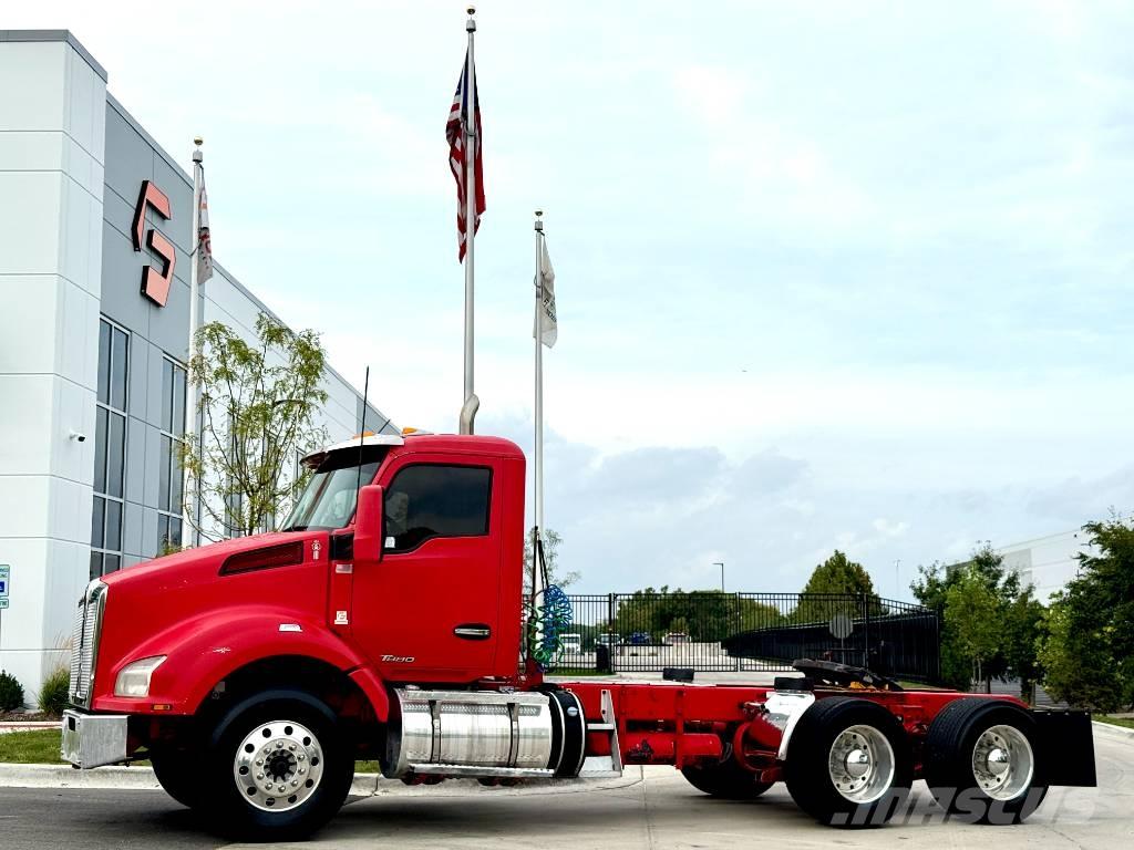 Kenworth T 880 中古トラクターヘッド | トレーラーヘッド