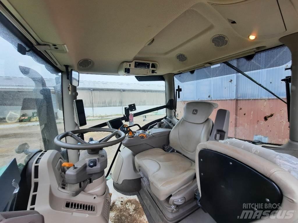 John Deere 6R155 トラクター