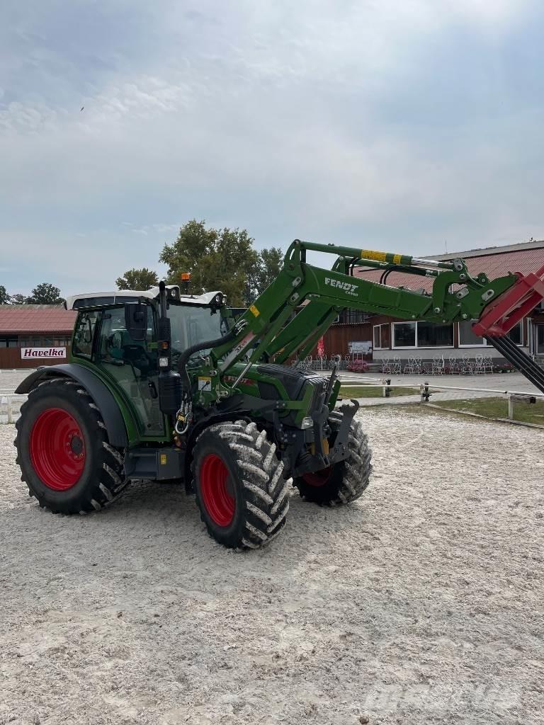 Fendt 211 Vario トラクター