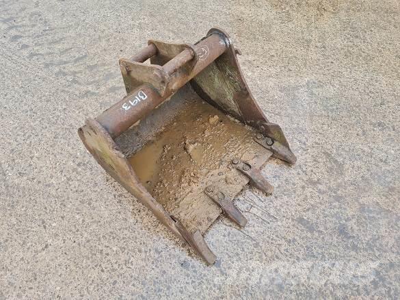  2' BUCKET, 35mm PINS バケット