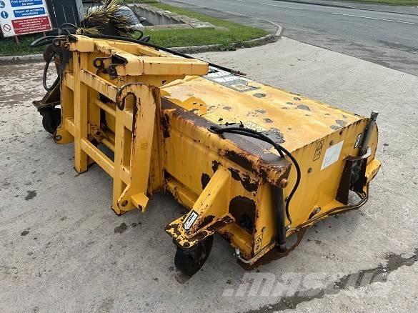 JCB SWEEPER SC240 建設機械 -　その他