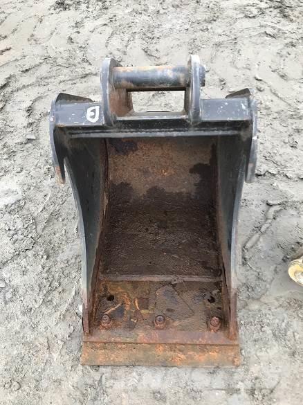  WHITES ZX26 12 バケット