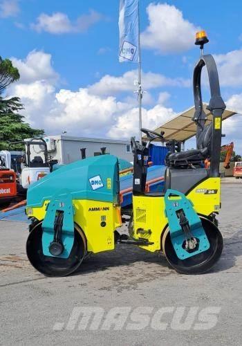 Ammann ARX26-2 タンデムローラ