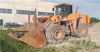 Doosan DL550-5 ホイールローダー・タイヤショベル