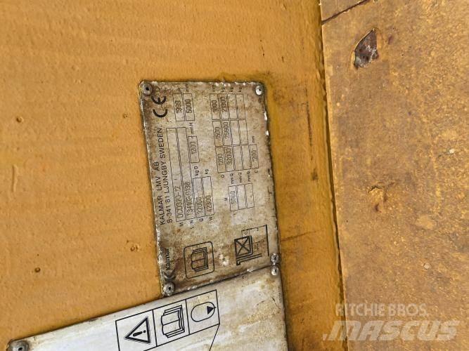 Kalmar DCD 320-12 建設機械 -　その他