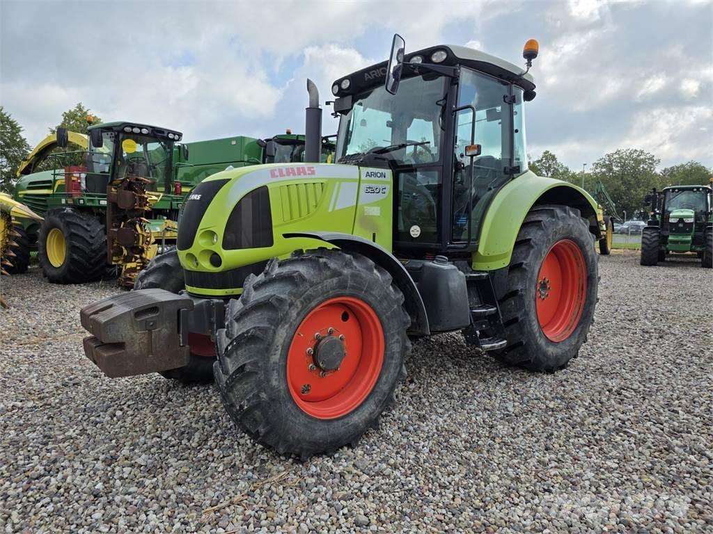 CLAAS Arion 620C トラクター