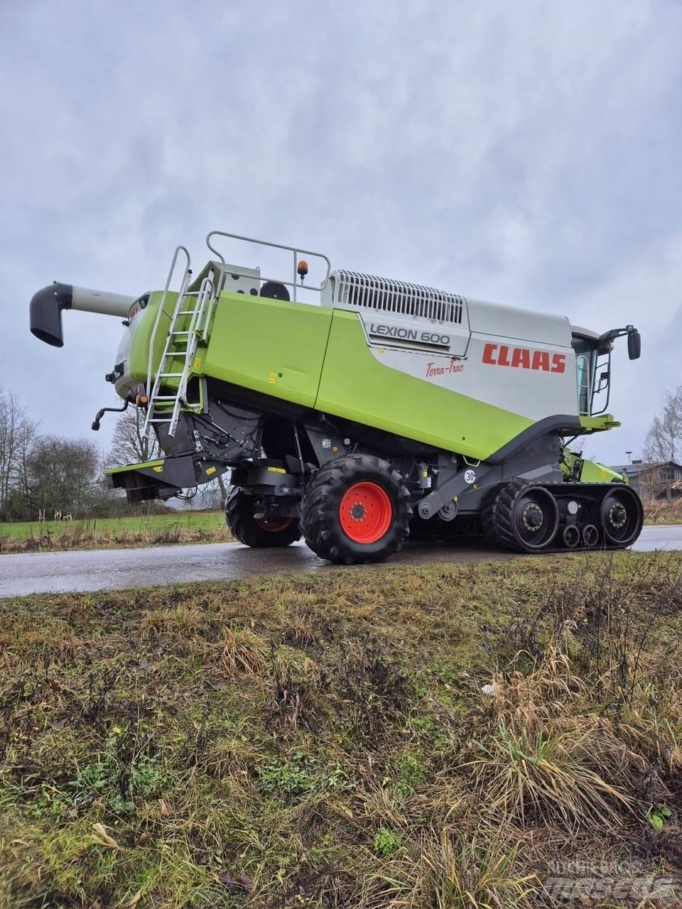 CLAAS LEXION 600 TT コンバイン